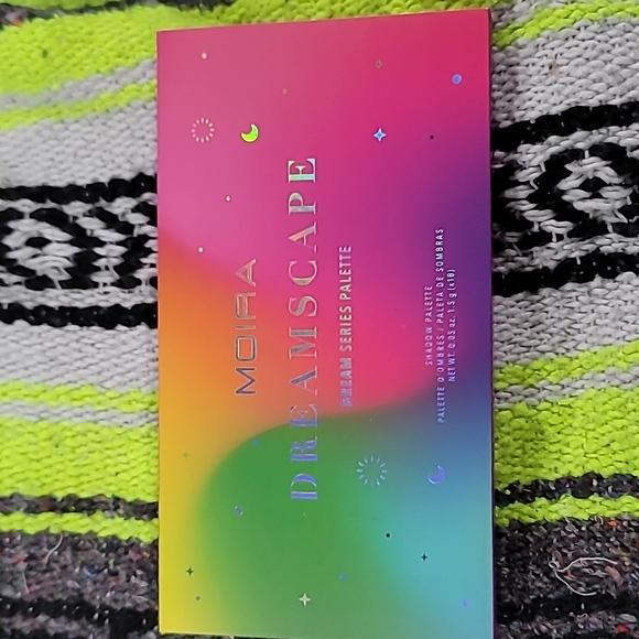 Moira Dreamscape eyeshadow palette - Picture 5 of 5